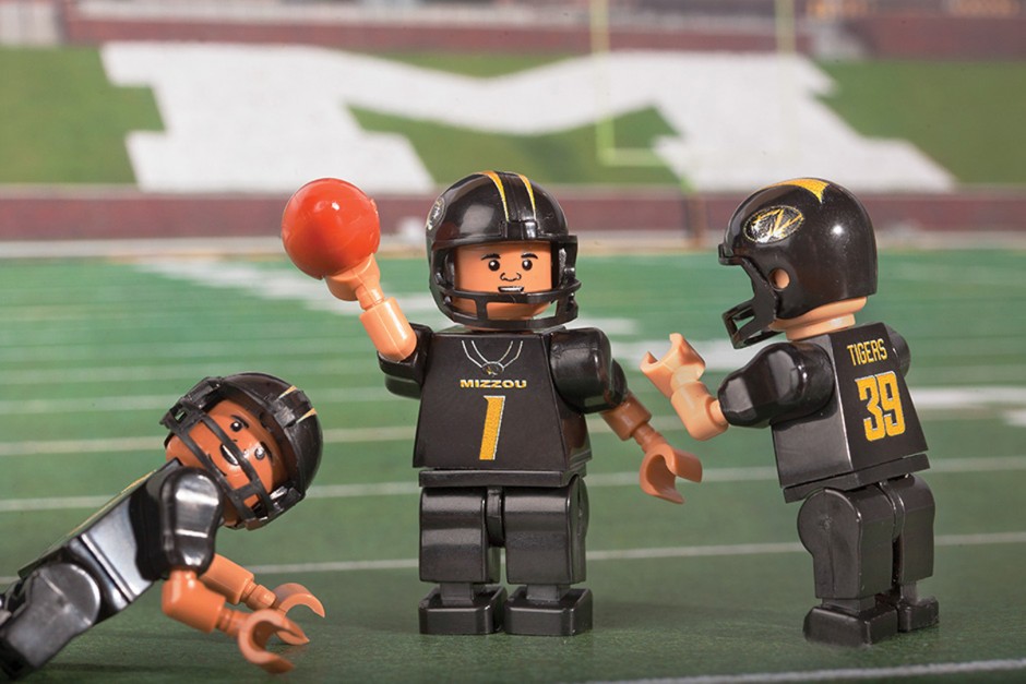 Lego football players