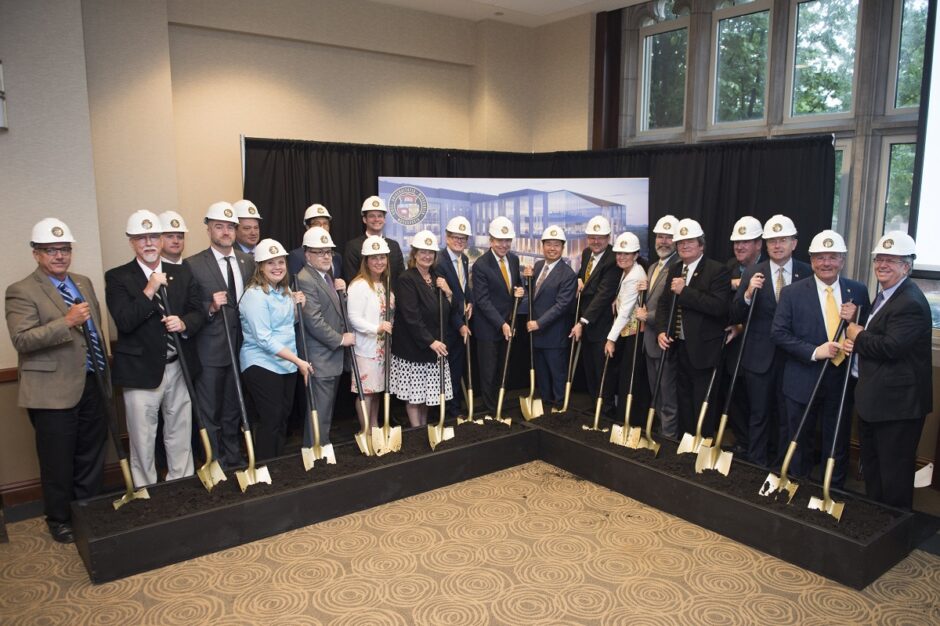 University of Missouri chancellors, elected officials and members of the UM System Board of Curators joined President Mun Choi and MU Chancellor Alexander N. Cartwright to officially break ground on the NextGen Precision Health Institute at MU.