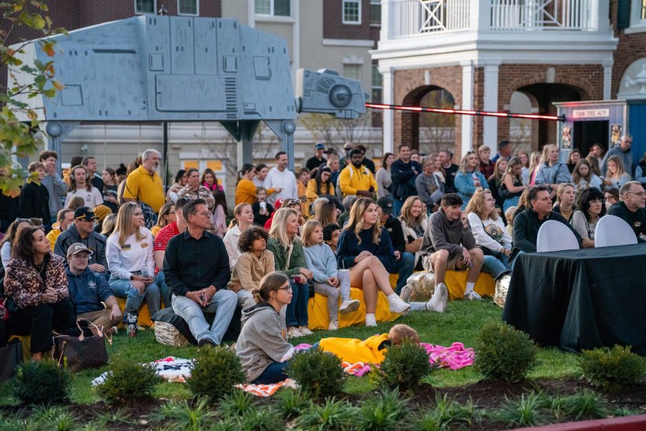 Crowd at campus decorations event