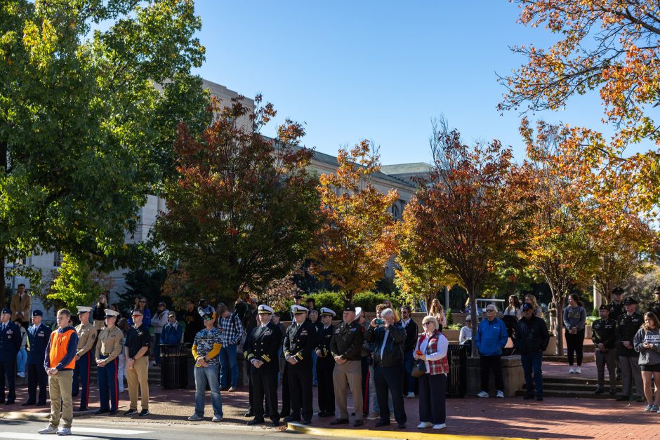 Service members at wreath-laying ceremony