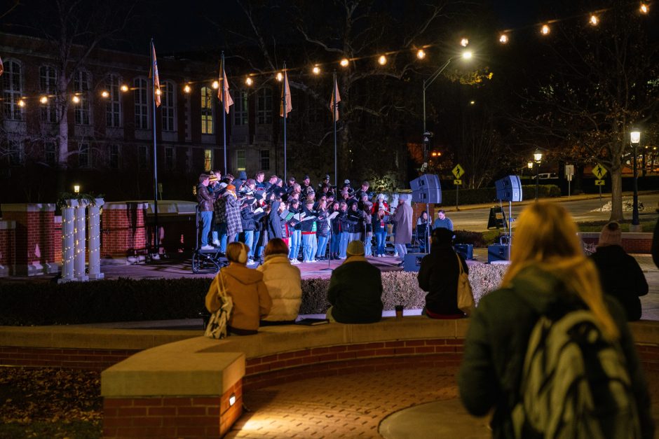 Group gathers at Deck the Columns event