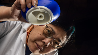 Hongmin Sun posing with her new device.