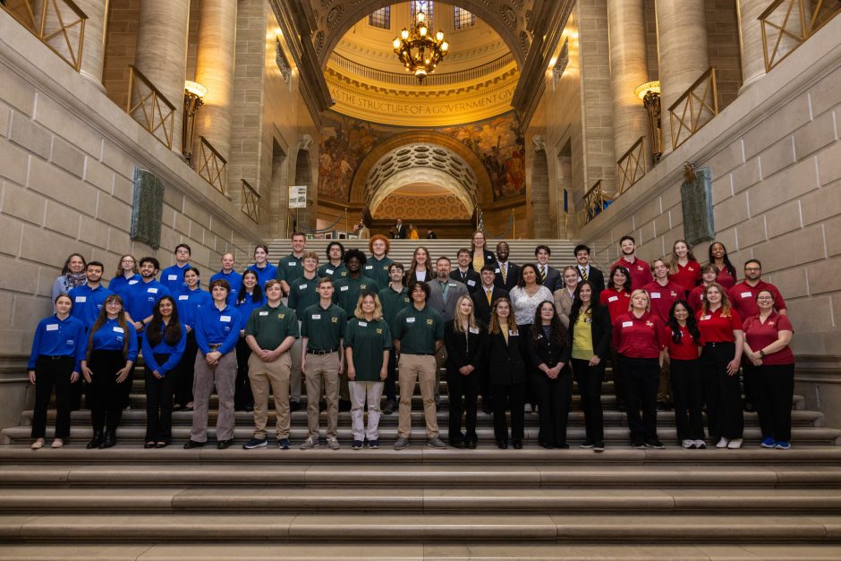 Undergraduate student researchers from University of Missouri, UMSL, Missouri S&T and UMKC
