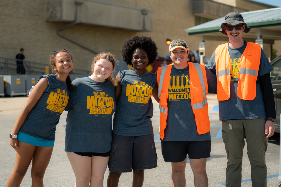 Volunteers at Move-in Day